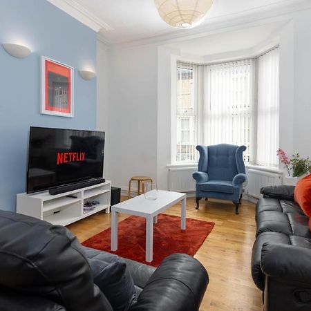 Air Host & Stay - Rockfield House - Sleeps 8 Liverpool Exterior foto